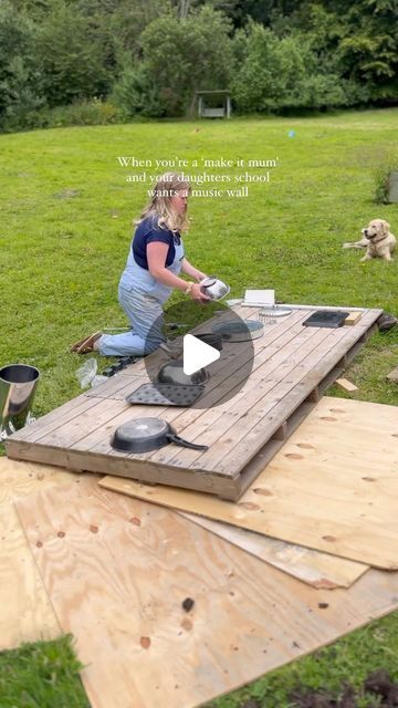 Helena Rudd | Family Home & Creative DIY | Grab some old pots and pans and a pallet and you have a music wall 🎶 teachers really are amazing! 🙉😂

P.s we live in Wales 🏴󠁧󠁢󠁷󠁬󠁳󠁿 and Caru... | Instagram Old Pots And Pans, Old Pots, Outdoor Paint, Musical Notes, Music Wall, Pots And Pans, Nursery Rhymes, Grandchildren, Wales