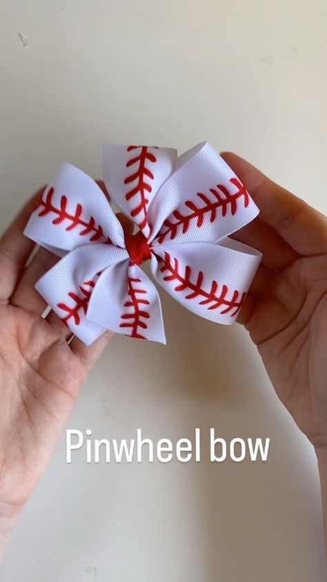 Ponytail Bows Diy, Pinwheel Bow Tutorial, Grosgrain Ribbon Bows Diy, Dog Bows Diy, Basketball Hair Bows, Volleyball Hair Bows, Cheer Bows Diy, Diy Pinwheel, Cheerleading Hair Bows