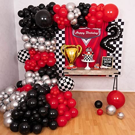 Race Track Balloon Arch, Lightning Mcqueen Balloon Arch, Lightning Mcqueen Balloon Garland, Car Balloon Garland, Car Balloon, 2 Birthday Party, Cars Decorations, Black And White Balloons, Mcqueen Cars