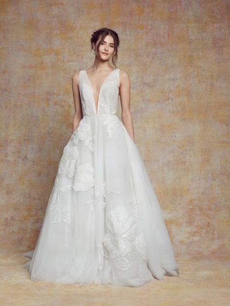 Silk Tulle Wedding Dress, Marchesa Bridal, Strapless Lace Wedding Dress, Bridal Consultant, Bridal Salon, Tulle Gown, Bridal Fashion Week, Tulle Wedding, Perfect Wedding Dress