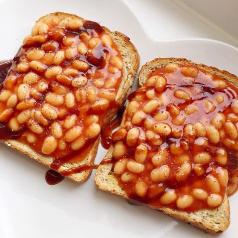 Beans On Toast British, Cursed Beans, British Bacon, England Food, British Foods, March Food, Simple Foods, British Recipes, Fried Beans