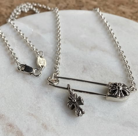 Chrome Hearts Safety Pin Necklace, Chrome Hearts Jewelry, Hearts Jewelry, Pin Necklace, Funky Jewelry, Chrome Hearts, Korean Street Fashion, Dream Jewelry, Jewelry Inspo