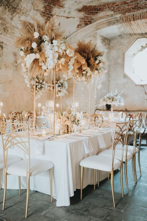 Neutral Wedding Decor, Monochrome Weddings, Grass Wedding, Tall Centerpieces, Boho Chic Wedding, Neutral Wedding, Future Wedding Plans, Glam Wedding, Wedding Goals