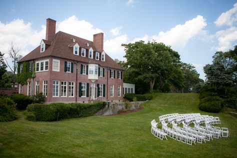 Ma Wedding Venues, Beverly Massachusetts, Massachusetts Wedding Venues, Boston Wedding Venues, Arch Decoration Wedding, Massachusetts Wedding, Weddings By Color, Inexpensive Wedding Venues, Wedding Dress Pictures