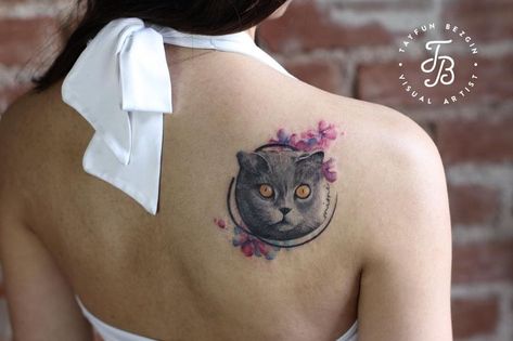 Cat Tattoo Ideas, Ebru Art, Tattoo Salon, Blackout Tattoo, Cat Tattoos, Abstract Words, Viking Tattoos, Turkish Delight, Cat Person