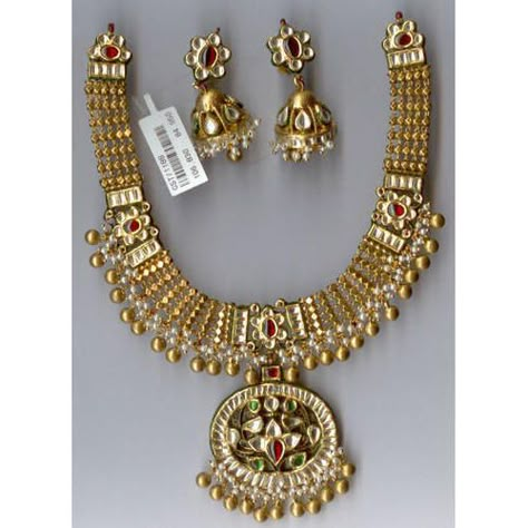 Chandan Haar Jewellery Gold, Wedding Party Wear, Diamond Pendants Designs, Antique Gold Jewelry Indian, Fancy Jewelry Necklace, Pearl Jewelry Design, Gold Jewelry Simple Necklace, Gold Necklace Indian Bridal Jewelry, Jewelry Set Design