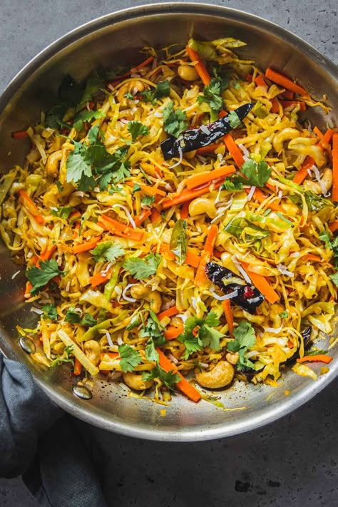 Cabbage Thoran (South Indian Cabbage Curry) Veggie Curry Indian, Indonesian Vegetarian Recipes, Cabbage Indian Recipes, Carrot Cabbage Recipes, Indian Veggie Sides, Sweet Cabbage Recipe, South Indian Vegetable Recipes, Side Dishes Cabbage, Cabbage Recipe Vegan