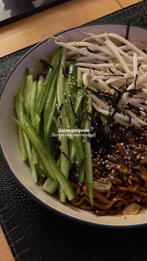 korean black bean noodles Black Bean Noodles Korean, Black Noodles, Black Bean Noodles, Bean Noodles, Soya Bean, Delicacy Food, Favourite Food, Korean Aesthetic, Black Bean