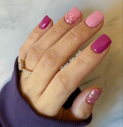 Spring Nail Ideas Short Square, Valentine’s Dip Powder Nails, Pink Combo Nails, Valentine's Dip Nails, Pink Accent Nail Ideas, Dip Nails February, Pink Gel Manicure Designs, Pink Gel Dip Nails, Fun Valentines Nails Pink