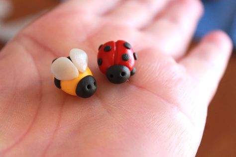 Polymer Clay Lady Bug or Bee - Mini Clay Lady Bug - Mini Clay Bee - Fairy Garden Accessory - Terrarium Accessory – Garden Decoration by GnomeWoods on Etsy https://www.etsy.com/listing/229825076/polymer-clay-lady-bug-or-bee-mini-clay Bee Fairy, Mini Clay, Polymer Clay Fairy, Fimo Polymer Clay, Sculpey Clay, Clay Fairies, Tanah Liat, Polymer Clay Animals, Polymer Crafts