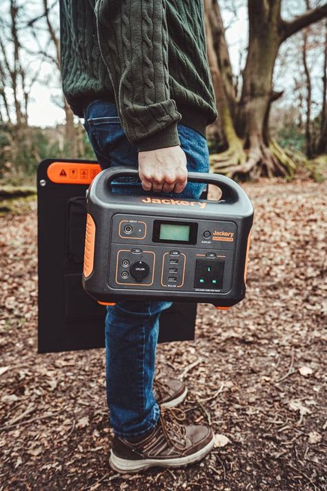 2022 Jackery Solar Generator Review [In-Depth & Unbiased] Portable Power Station, Solar Generator, Power Station, Portable Power, Generators, Camping Hacks, Off Grid, Walkie Talkie, How To Use