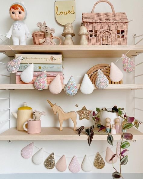 Velveteen Babies - Kids Decor (@velveteen_babies) posted on Instagram • May 18, 2021 at 6:22am UTC Pink Toddler Rooms, Kids Rooms Inspo, Baby Corner, Pastel Nursery, Toddler Room Decor, Nursery Room Design, Nursery Room Inspiration, Pink Nursery, Big Girl Rooms