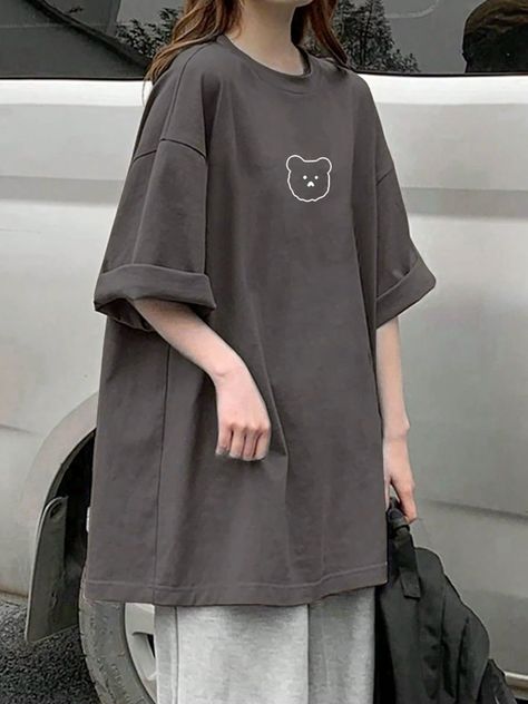 Dr Mundo, Casual Home Outfits, Tomboy Outfit Ideas, Baggy Shirts, Fancy Short Dresses, Baggy Shirt, Clothing Design Sketches, Korean Casual Outfits, Drop Shoulder Tee