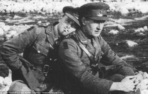 The amazing stories of the gay men who fought in the two world wars has been revealed in a new book - on the 50th anniversary of the decriminalisation of homosexuality. This photograph, taken by Montague Glover, who fought in the First Word War and regularly corresponded with his lover Ralph Hall, shows two soldiers relaxing together near the front Gay History, World Wars, Military Men, Man In Love, Abba, Women's Casual, Pose Reference, Amazing Stories, Vintage Men