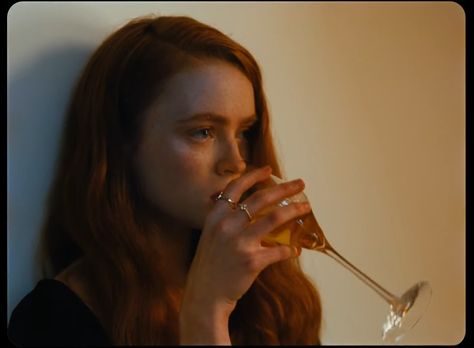 Sadie Sink all too well short film Miss Americana, Angry Girl, Loving Him Was Red, Film Icon, Mazzy Star, Lily Bloom, All Too Well, Taylor Swift Red, It Ends With Us