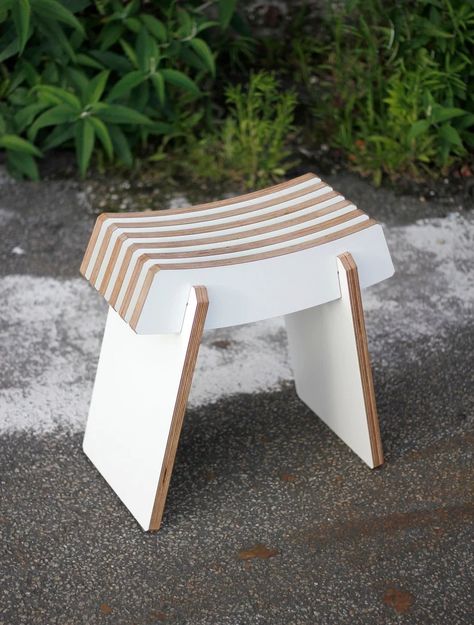 Torii Movable & Durable Wood Stool Requiring No Tools, Screws, or Skills to disassemble, Made of High Quality HPL Birch Plywood - Etsy Netherlands Diy Stool, Japanese Shrine, Flat Pack Furniture, Wood Stool, Plywood Furniture, Stool Design, Baltic Birch Plywood, Linseed Oil, Banquette