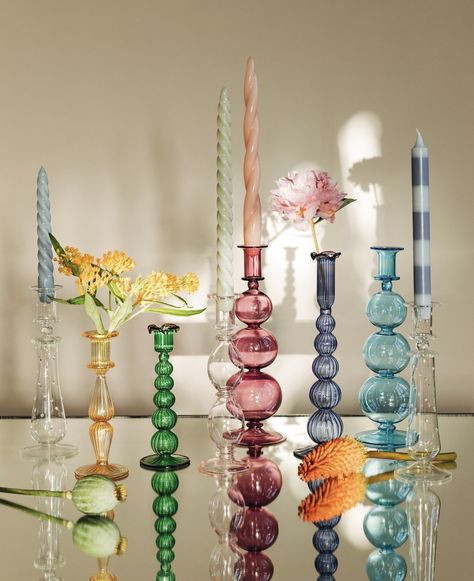 Colored Glass Decor Ideas, Eclectic Candle Holders, Colorful Candle Stick Holders, Colorful Glass Candle Holders, Colored Glass Candle Holders, Colorful Candlesticks Wedding, Colored Glass Vases Decor, Colorful Vases Decor, Colorful Candle Sticks