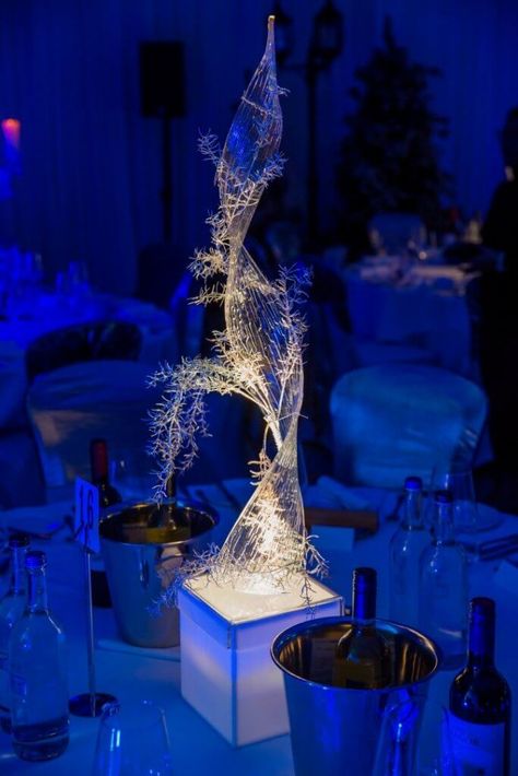 Ice Table, Dawn Wedding, Ice Theme, Winter Gala, Non Floral Centerpieces, Ice Party, Christmas Party Planning, Gala Decorations, Business Excellence