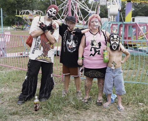 Juggalo family at carnival. Juggalo Gathering, Insane Clown Posse Albums, What Is A Juggalo, Juggalo Family, Fbi Files, Straight Outta Compton, Clown Posse, Photography Documentary, Insane Clown Posse