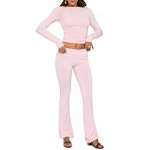 T Shirt Folding, Pant Suits For Women, Belle Silhouette, Lounge Outfit, Flared Leggings, Crop Top Casual, Activewear Sets, Brunch Outfit, Basic Long Sleeve