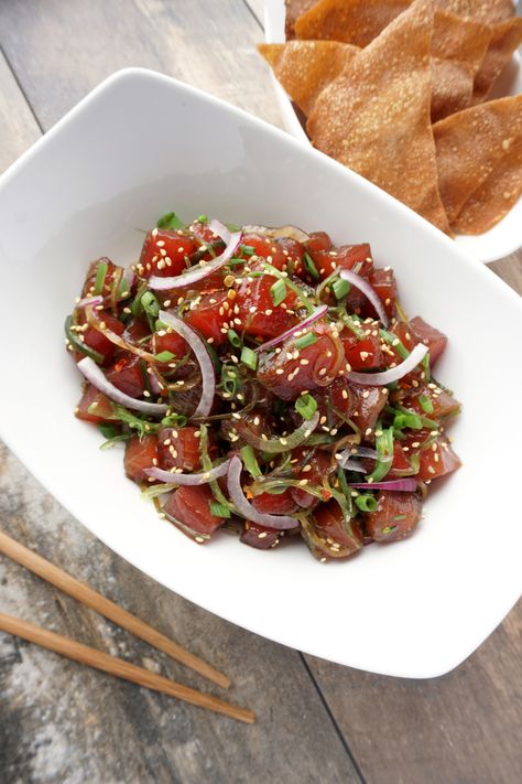 Wonton Crisps, Tuna Poke Bowl Recipe, Poke Recipe, Poke Bowl Recipe, Raw Tuna, Ahi Poke, Bowling Outfit, Tuna Poke, Cozy Pattern