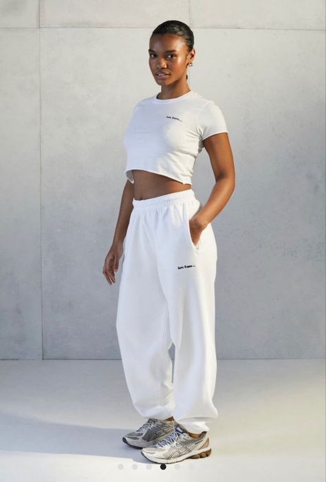 Iets Frans Joggers, White Joggers, Cuffed Joggers, Baggy Fits, Athleisure, Color Coding, Two Piece Pant Set, Fitness Models, Urban Outfitters