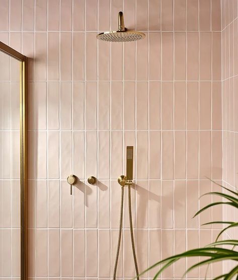 Pink Tile Bathroom Ideas, Zellige Tile Bathroom, Pink Tile Bathroom, Pink Bathroom Tiles, Ceramic Rose, Master P, Pink Showers, Deco Rose, Chicken Dip