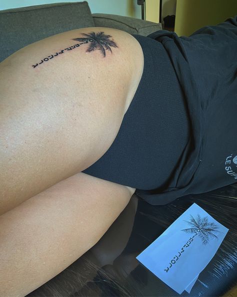 Palm Tree Hip Tattoo, Palm Tree Tattoo Placement, Tree Tatto, Tattoo On Hip, Palm Tree Tattoo, Hebrew Letters, Hip Tattoo, Tree Tattoo, Tattoo Placement