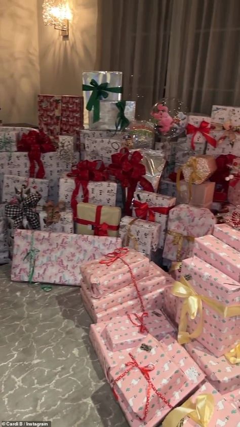 Mountains of presents: Later on Friday evening, the Bronx, New York native took back to her Instagram page and gave her 146 million fans and followers a glimpse at the plethora of gift piled up in her living room Christmas Dreaming, Luxury Birthday, Aesthetic Gift, Christmas Feeling, Christmas Vibes, Christmas Mood, Prayer Board, My Vision Board, Cardi B