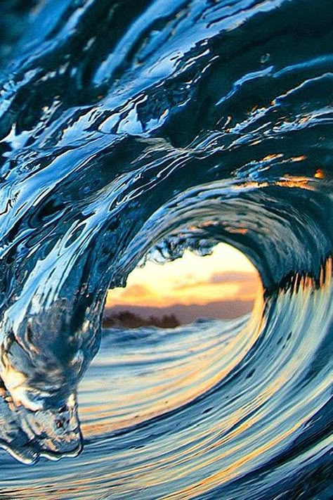 What kind of wave are you most like? Ocean Waves Photography, Waves Photography, Ocean Pictures, Ocean Wallpaper, Beautiful Ocean, Sea Waves, Ocean Wave, Surfs Up, Alam Yang Indah