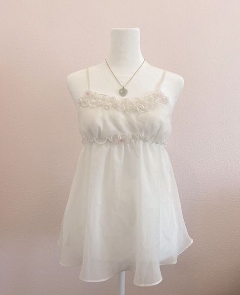 Shopxmeg on ig Babydoll Dress Nightwear Vintage, Babydoll White Dress, Babydoll Night Dress, Babydoll Dress Nightwear, Ocs Outfits, Babydoll Outfit, Cute Slip Dress, Babydoll Dress Vintage, Vintage Babydoll Dress