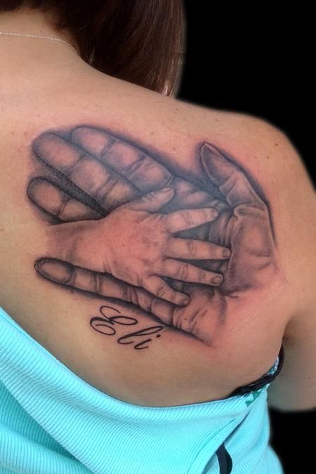 Ricky Borchert - Grandma and grandchild Grandma And Granddaughter Tattoo Ideas, Grandchild Tattoos, Grandson Tattoo Ideas, Grandson Tattoo, Hand Print Tattoos, Grandchildren Tattoos, Nana Tattoo, Mutterschaft Tattoos, Grandfather Tattoo