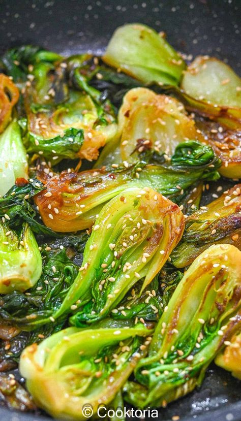 Learn how to make a delicious and healthy Baby Bok Choy Stir Fry. This simple recipe is full of flavor and easy to customize to your liking. Thai Mad, Carlsbad Cravings, Asian Vegetables, Sesame Ginger, Pak Choi, Low Carb Sides, Low Carb Side Dishes, Sweet Chili Sauce, Perfect Side Dish