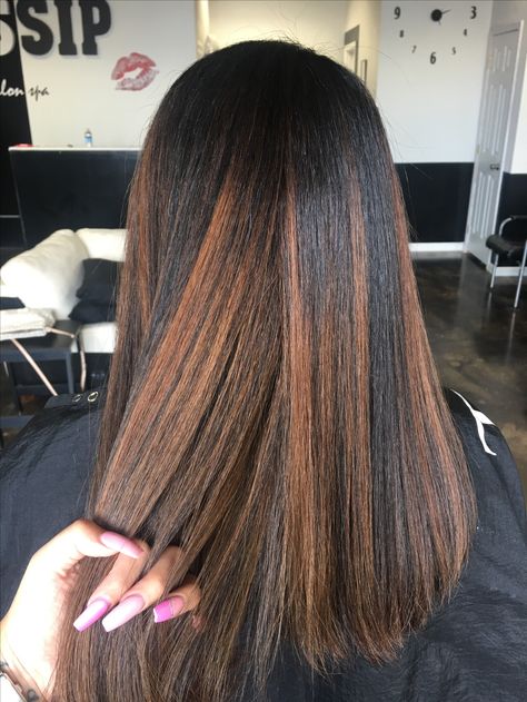 Caramel balayage Soft Caramel Balayage, Autumn Hair Colors, Fall Highlights, Color For Black Hair, Autumn Hair, Soft Caramel, Caramel Balayage, Weave Hair, Dye Hair