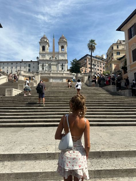 Rome Instagram Pictures, Rome Instagram, Rome Streets, Instagram Photo Ideas Posts, Instagram Pictures, Photo Ideas, Rome, Italy, Instagram Photo