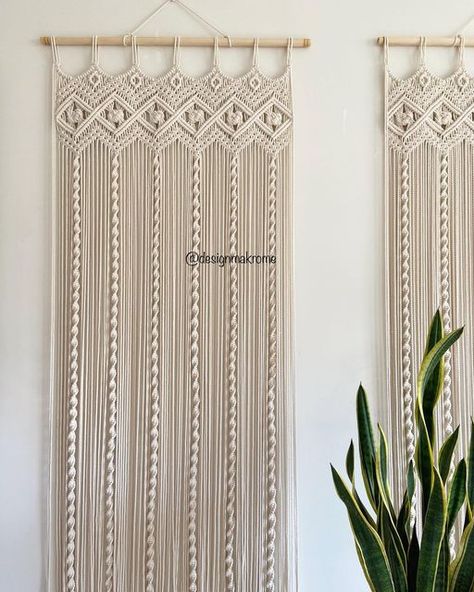 Diy Macrame Curtain, Macrame Curtain Diy, Macrame Curtain Tie Backs, Design For Bed, Cortina Macrame, Door Curtains Diy, Macrame Window Curtain, Macrame Door Curtain, Diy Wall Design