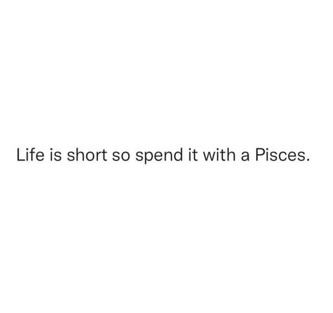 Pisces Traits Woman, Pisces Birthday Captions, Pisces Captions, Pisces Birthday Quotes, Pices Quotes, Pisces Core, Pisces Szn, Pisces Goddess, Birthday Pisces