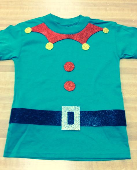 Boy elf Diy Elf Shirt Kids, Dress Like An Elf Day At School, Elf Day At School Outfit, Boys Elf Costume, Kids Elf Costume, Preschool Elves, Diy Elf Costume, Navidad Outfit, Diy Christmas Shirts