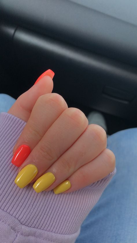 Yellow Nail Ideas Short, Orange Yellow Nails Summer, Yellow Orange Nails Design, Yellow Dipped Nails, Yellow And Red Nails, Simple Almond Acrylic Nails, Yellow Orange Nails, Orange Yellow Nails, Yellow And Orange Nails