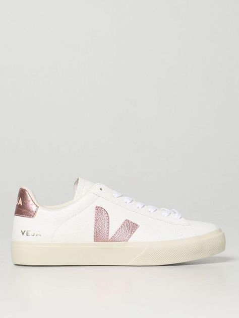 Zapatillas Veja, Sneakers Veja, Basket Veja, Crocs Fashion, Veja Shoes, Pretty Shoes Sneakers, Shoes Outfit Fashion, Veja Sneakers, Shoe Inspo