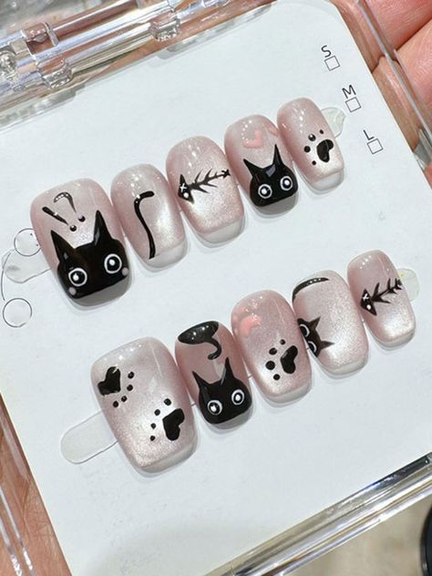 Just so cute >< Cat Design On Nails, Cat Theme Nails, Cute Cat Nail Art, Kitty Nails Design, Cat Nails Art, Cat Nail Art Designs, Cute Press On Nails, Cat Nail Designs, Nail Stickers Designs