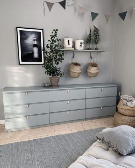 an IKEA Malm hack with grey paint and leather pulls is a perfect piece for a Scandinavian space Ikea Bedroom Furniture, Ikea Chest Of Drawers, Ikea 2015, Koti Diy, Ikea Malm Dresser, Malm Dresser, Easy Ikea Hack, Ikea Hack Ideas, Ikea Bedroom