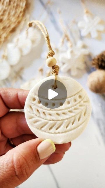 Decoracion Navidad Diy, Homemade Clay Recipe, Christmas Activities For Toddlers, Clay Christmas Decorations, Homemade Clay, Homemade Holiday, December 27, Clay Food, Navidad Christmas