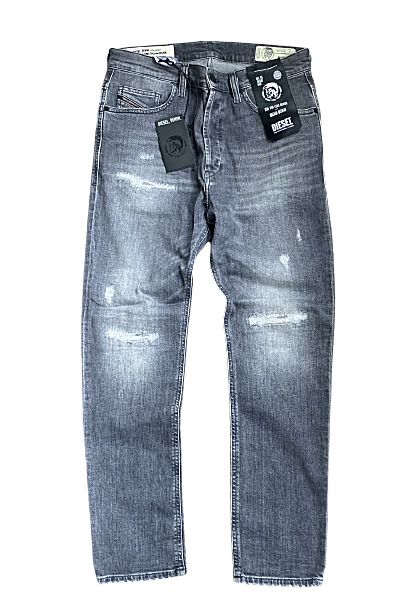 DIESEL JEANS D-Eetar Trousers Denim Slim Tapered Grey Genuine BNWT Men's W30/L32 Disel Jeans, Rare Nikes, Fashion Days, Diesel Jeans, Adidas Sportswear, Logo Color, Trouser Pants, Jeans Denim, Distressed Jeans