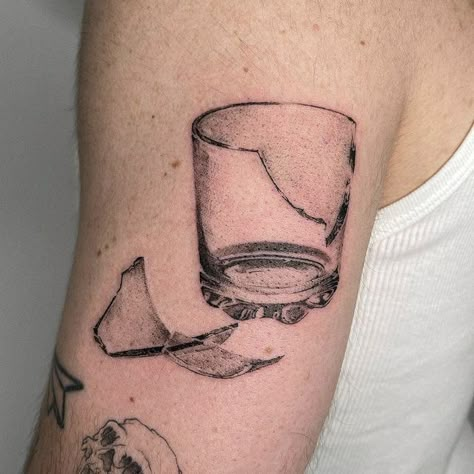 Bon Iver Tattoo Ideas, Illustrative Blackwork Tattoo, Tattoo For Artist, Photorealistic Tattoo, Pixelated Tattoo, Blackwork Tattoo Design Ideas, Stipple Shading Tattoo, Illustrated Tattoo, Building Tattoos