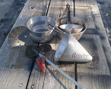 Vintage Kitchen Utensils Repurposed, Strainer Crafts, Side Table Makeover, Poor Things, Beaded Mirror, Bucket Light, Yard And Garden, Diy Planter Box, Vintage Kitchen Utensils