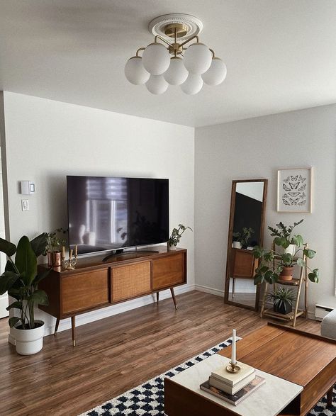 Mcm Neutral Living Room, Mid Century Small Apartment, Small Mcm Living Room, Warm Apartment Aesthetic Living Room, Dark Wood Living Room Furniture, Mid Century Modern Apartment Living Room, Mid Century Apartment Decor, Dark Wood Interior Design, Midcentury Modern Apartment