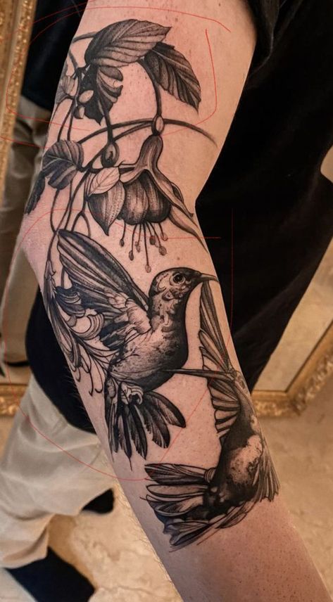 Sleeve Tattoos Birds, Bird Tattoo Sleeves, Wildlife Tattoo, Earthy Tattoos, Hp Tattoo, Manga Tattoo, Traditional Tattoo Sleeve, Full Body Tattoo, E Tattoo