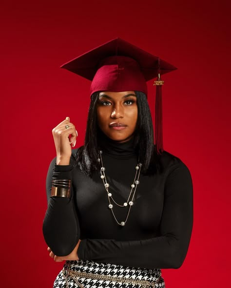 Degree Graduation Pictures, Associates Degree Graduation Pictures, Associate Degree Graduation Pictures, Associates Degree Graduation, Studio Graduation Photoshoot, Masters Pictures, Degree Photoshoot, Masters Degree Photoshoot, College Photoshoot