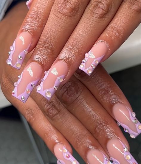 White And Lavender Nails, French Tips With Pearls, Nail Freestyle, Purple Spring, Lavender Nails, Pearl Nails, French Tips, Prom Nails, Lilac Purple